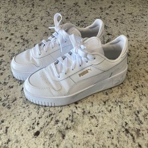 Puma sneakers